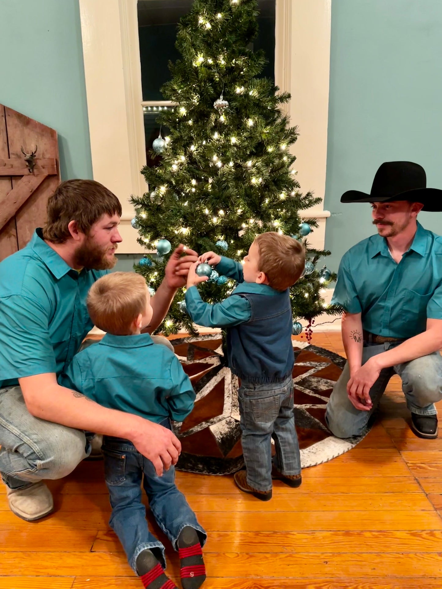 The Kingman Turquoise Short Sleeve Button Up